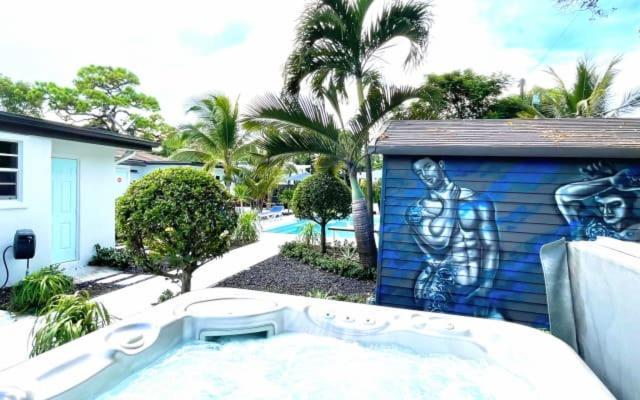 Pensión The Agustin - Men Only Clothing Optional Fort Lauderdale